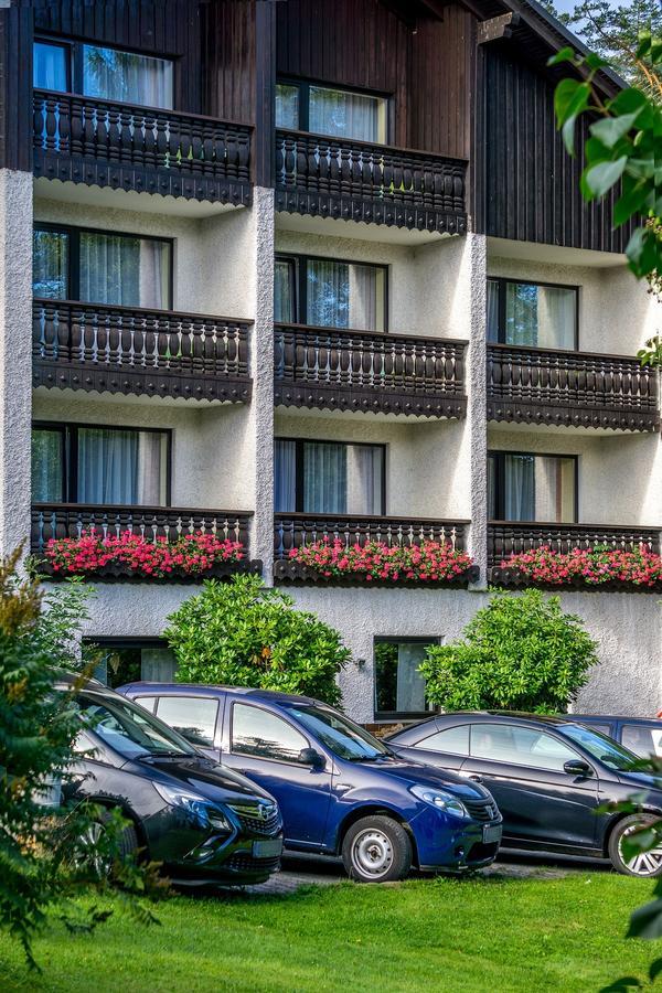 Landhaus Am Forst - Apartments バート・アレクサンダースバート エクステリア 写真